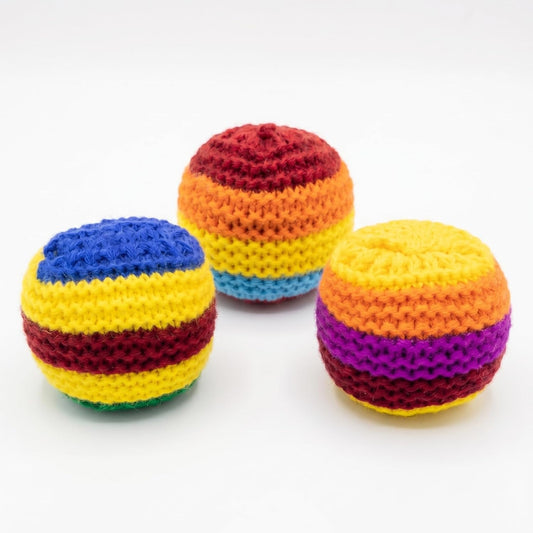 3PCS Hand-Made Knitted Footbag, 2026 Upgraded Assorted Foot Bag Crochet Footbag for Adults, Juggling Balls for Beginners, Multicolored Geometric Pattern (Random Color)