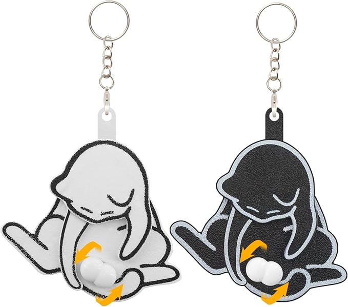 Mischief Cat Interactive Keychain Funny Wiggling Keychain with Rotating Cats Eggs Hilarious Gift for Cat Lovers